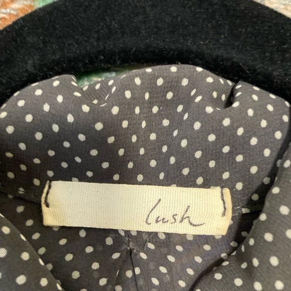 Grey Polka-Dot Blouse - Picture 4 of 5